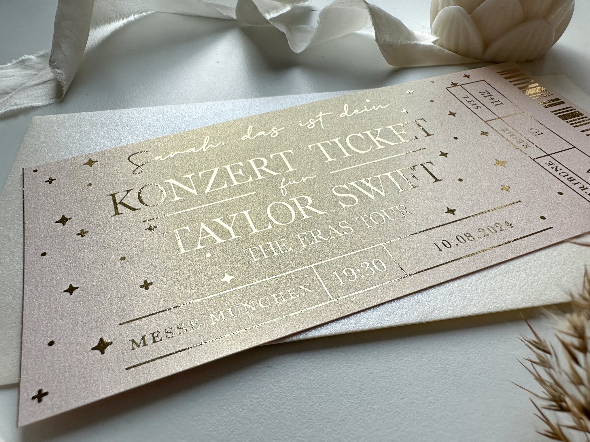 Konzert Ticket Personalisierbar ROSÉ EDITION | Geschenk Musikliebhaber | Eventgutschein | Konzertkarte | Adele | Coldplay | Taylor Swift - funkenschauer